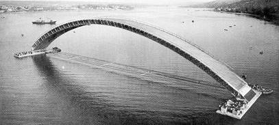 Un cas où la composante horizontale de la poussée sur les appuis est impossible à reprendre ...